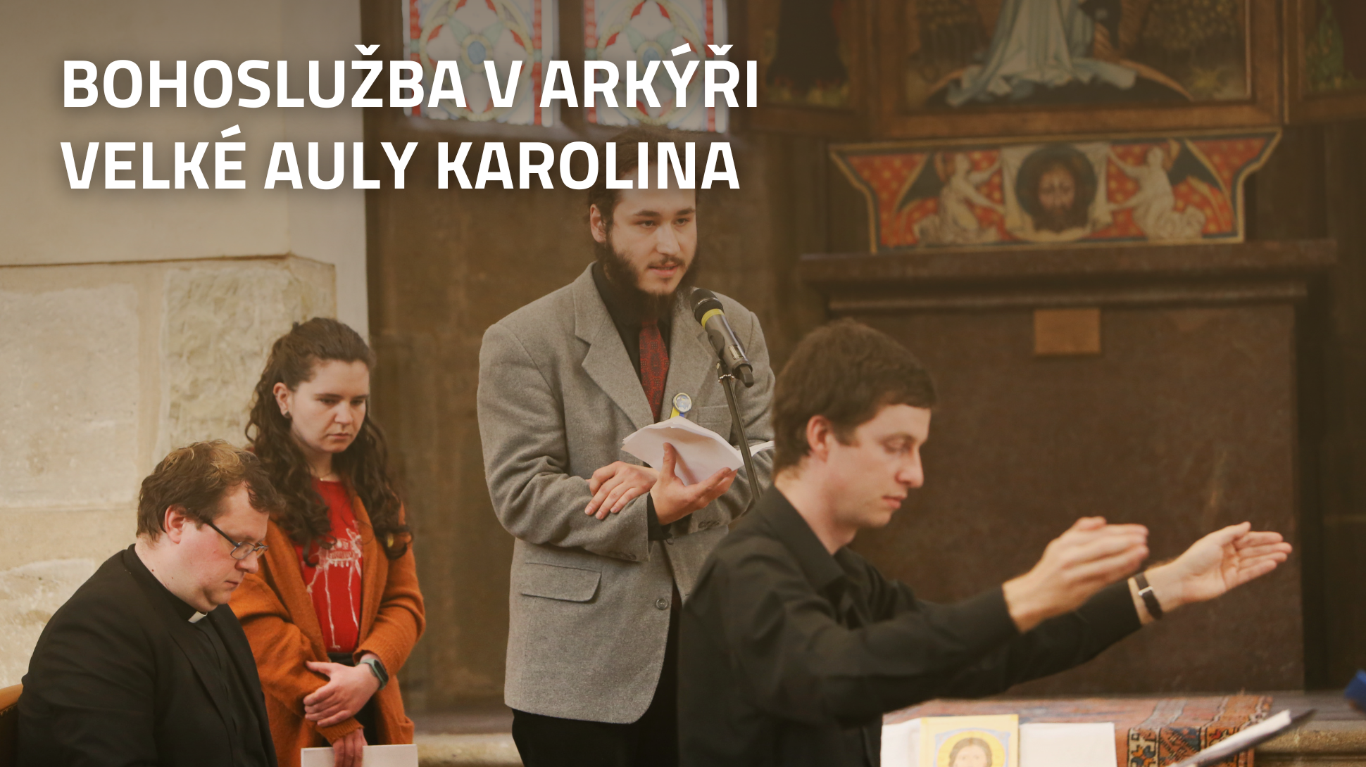 Bohoslužba v arkýři Velké auly Karolina